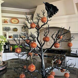 Halloween Decor